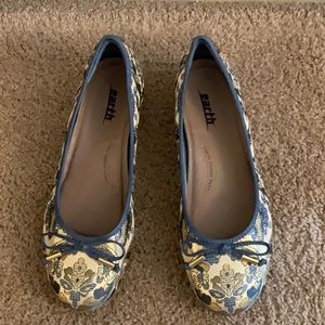 Earth ballet flats